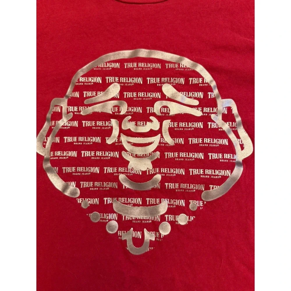 True Religion T-Shirt Men's S Red Dahlia Scripted Buddha Face Tee Graphic Silver